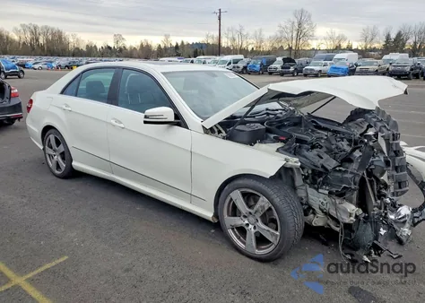 2010 Mercedes-Benz E 350 from USA, damaged, VIN WDDHF5GB2AA074222